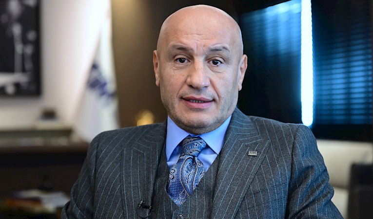 "Türkiye'nin üretim ve ihracatla büyümesi gerekiyor"