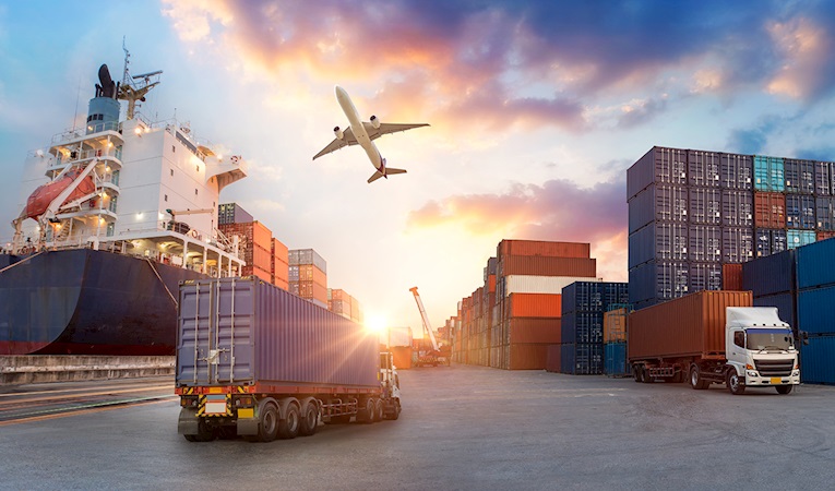 Dış ticaret açığı Ekim'de yüzde 27,6 arttı