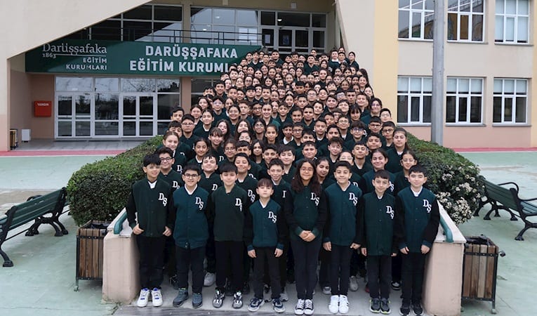 Bayram bağışlarınızla Darüşşafakalı öğrencilerin eğitimine destek olun