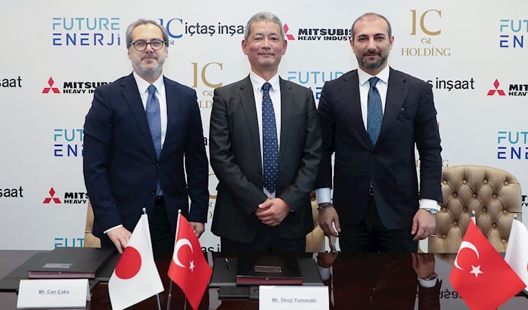 Küresel teknoloji ihracatı için dünya devleriyle el sıkıştı