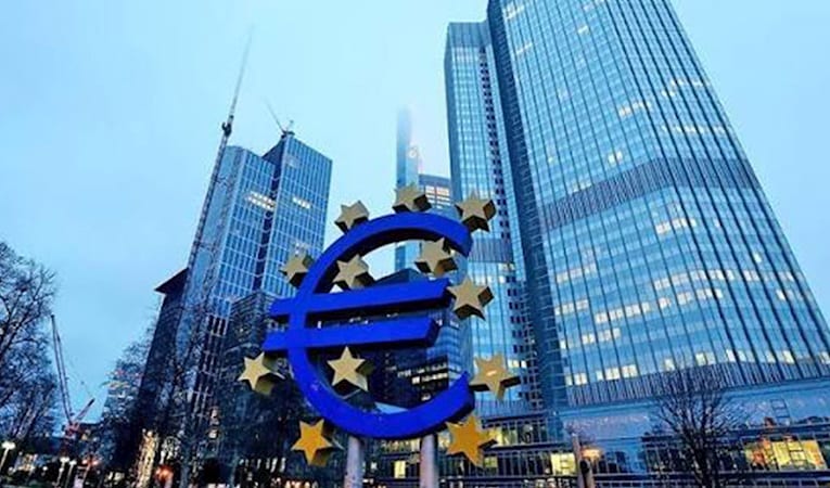 Euro Bölgesi Temmuz'da 14,2 milyar Euro dış ticaret fazlası verdi
