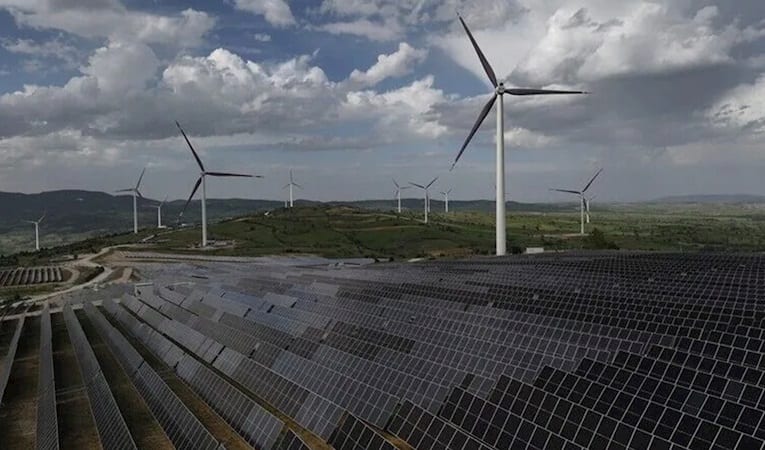 Küresel temiz enerji teknolojileri pazarı 1,1 trilyon doları aştı