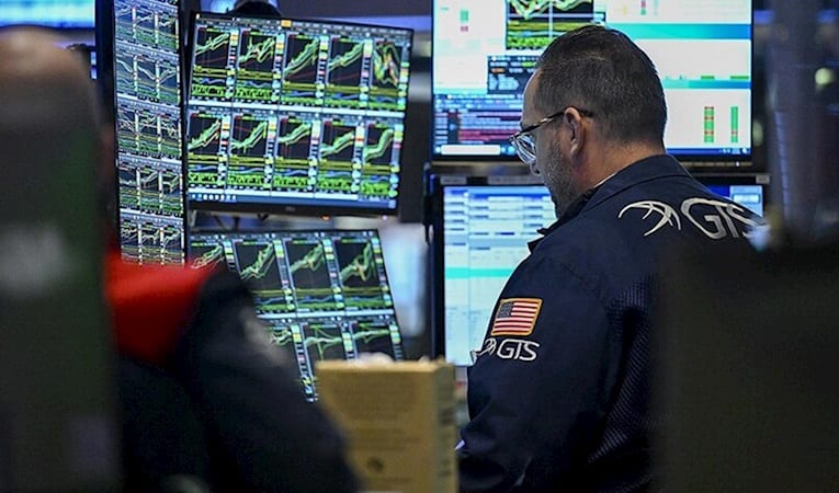 Küresel piyasalar bu haftaya karışık başladı