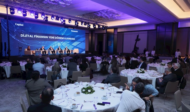 Dijital finansın  liderleri buluştu