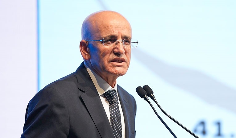 Bakan Şimşek Almanya'da yatırımcılarla buluşacak
