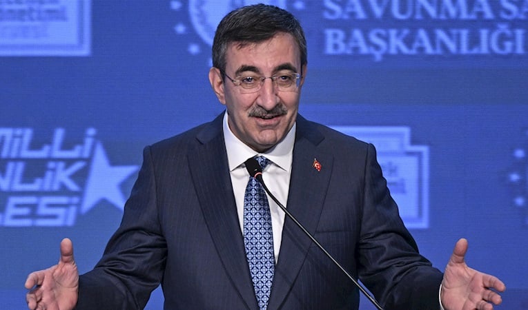 "Savunma ve havacılık sanayisi ihracatını artırmak ancak insan kaynağıyla mümkün"