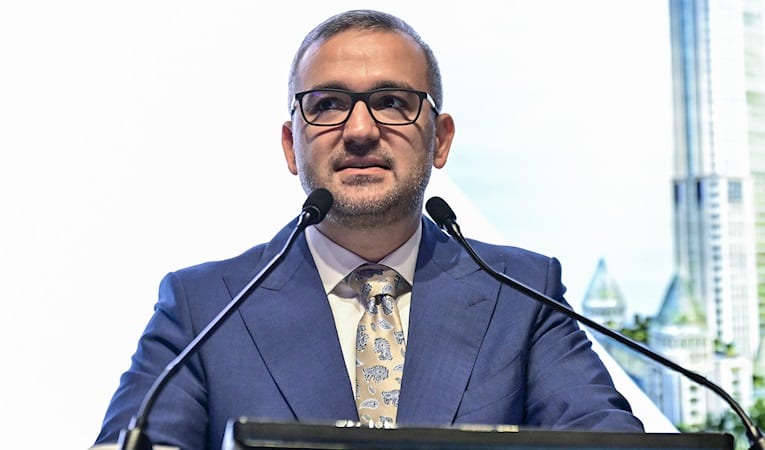"Dezenflasyon sürecinin ivme kazanacağını öngörüyoruz"
