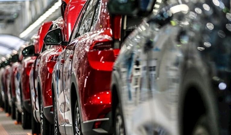 Otomotiv ihracatı yılın ilk 4 ayında 13,8 milyar dolar oldu
