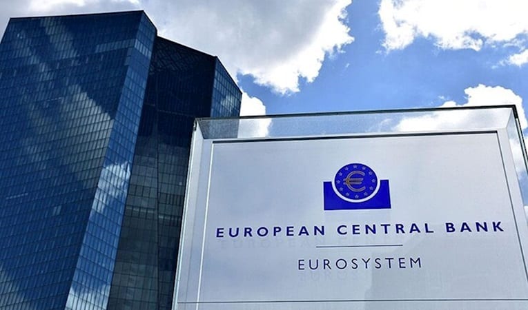 ECB, enflasyon-resesyon kıskacında faiz kararını açıklayacak