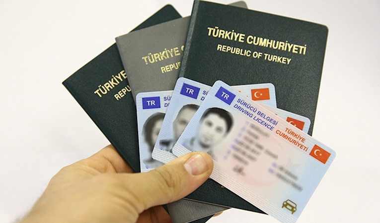 Yeni yılda ehliyet, yeni kimlik, pasaport ücretleri ne kadar olacak?