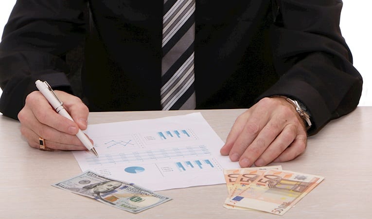 Finansal kesim dışındaki firmaların net döviz açığı temmuzda arttı