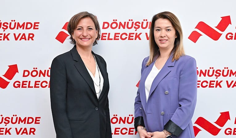 Akbank ve MEB işbirliğiyle ileri dönüşüm meslek liselerinin eğitim modeline dahil oluyor