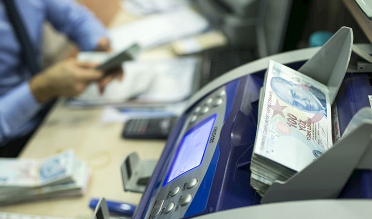 KKM bakiyelerindeki düşüş devam ediyor