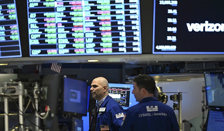 Fed’in faiz indirim sinyalleri küresel risk iştahını artırdı