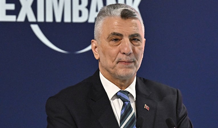 Bakan Bolat duyurdu: 2026 ihracat finansmanı hedefi 60 milyar dolar