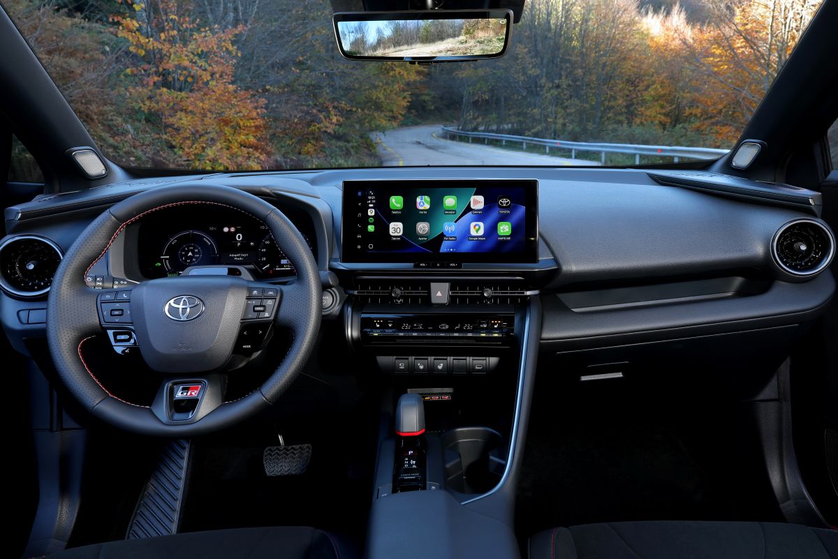 Toyota yeni modelini satışa sundu, fiyatını duyurdu