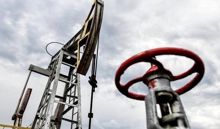 Türkiye'nin petrol ithalatı yıllık yüzde 6,3 azaldı