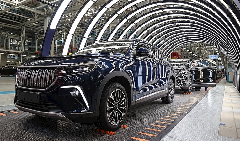 Elektrikli araç ve C-SUV segmentinde zirvede