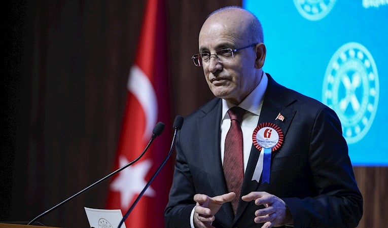 Bakan Şimşek’ten vergi adaleti mesajı: "Korkutan Değil, Yol Gösteren Maliye"