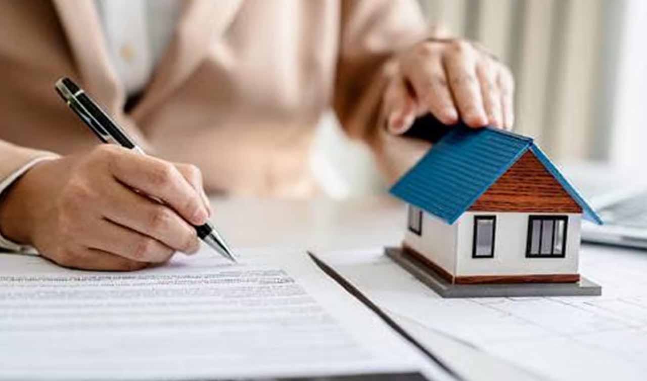 Konut satışları Şubat'ta yeniden artışa geçti