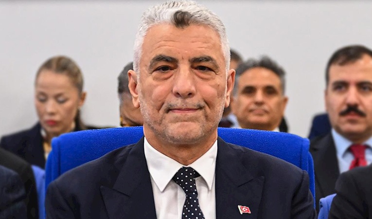 "Dört ay üst üste cari fazla vereceğiz"