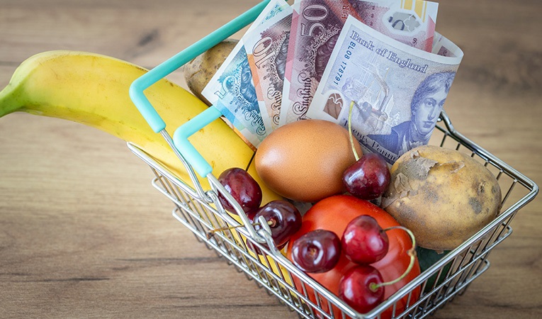 İngiltere'de enflasyon yavaşlama gösterdi