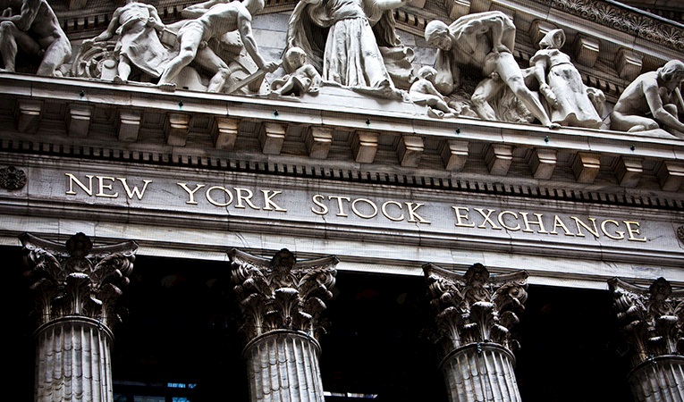 New York borsası düşüşle açıldı