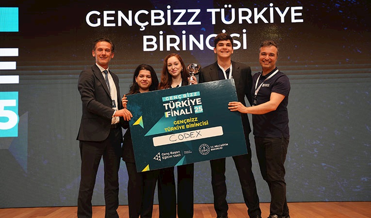 GençBizz Lise Girişimcilik Programı kazananları açıklandı