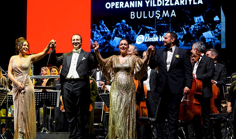 Operanın dünyaca ünlü yıldızları İstanbul’dan geçti