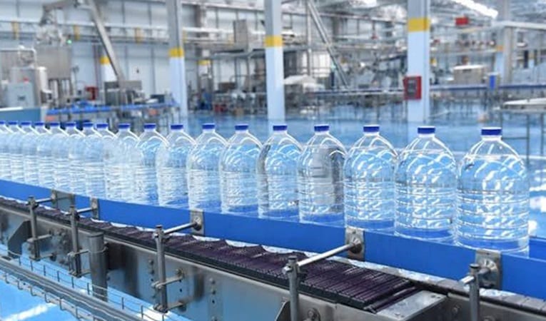 İstanbul'da ambalajlı su pazarı bu yıl 35 milyar liralık büyüklüğe koşuyor
