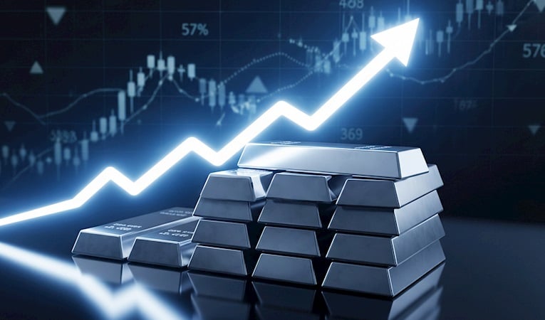 Gümüşün onsu rekorunu 103 doların üzerine çıkardı: 1 yorum var