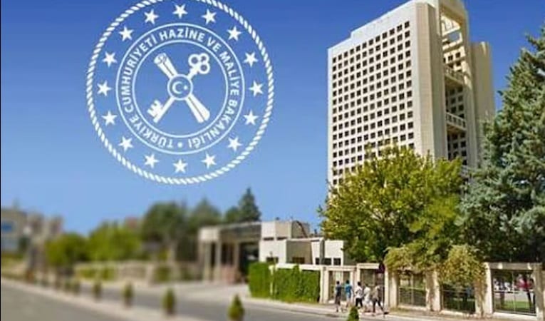 Hazine iki ihaleyle 104,1 milyar lira borçlandı