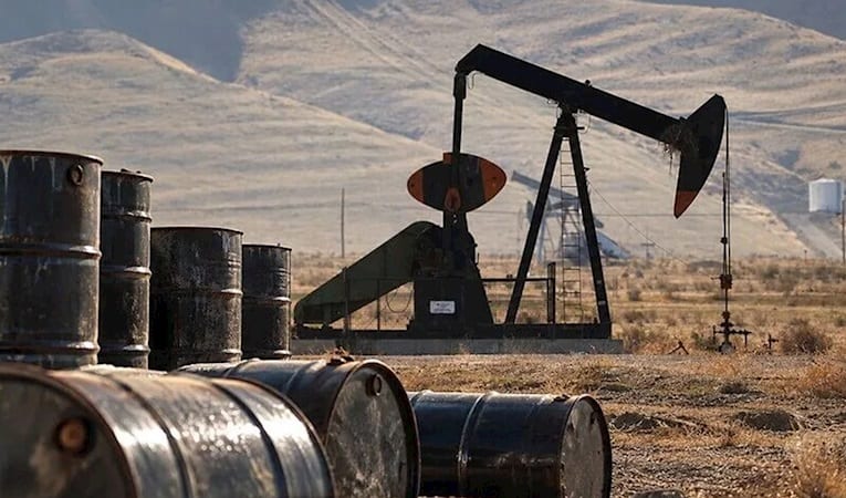 OPEC'in günlük ham petrol üretimi eylülde 920 bin varil arttı