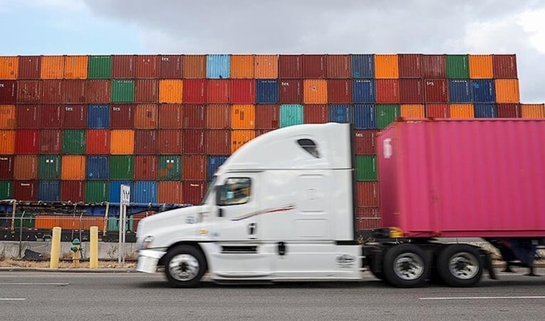 ABD'de mal ticareti açığı Mart'ta arttı