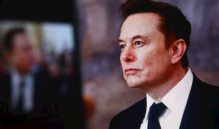 Tesla, CEO Elon Musk'a 29 milyar dolar değerinde hisse senedi verilmesini onayladı