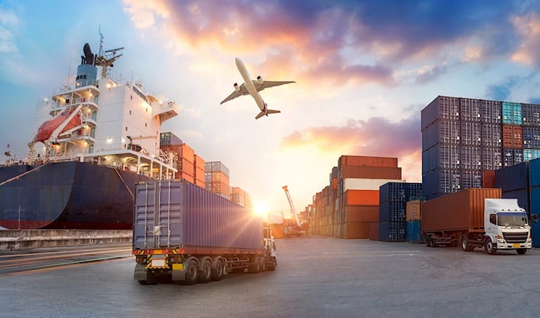 Ticaret Bakanlığı, firmaların ihracat ve ithalat beklentilerini açıkladı
