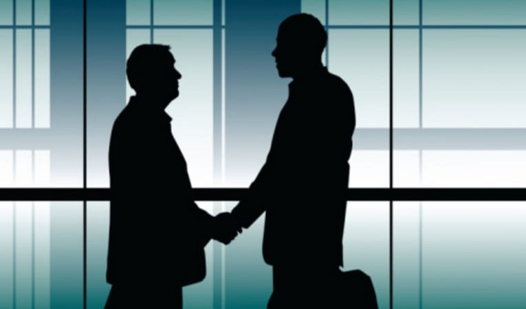 Apollo Global'in kârı sert düştü!