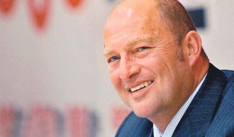 Mustafa Koç kimdir?