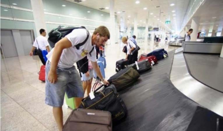 İki Rus'tan biri Türkiye'ye gelmedi