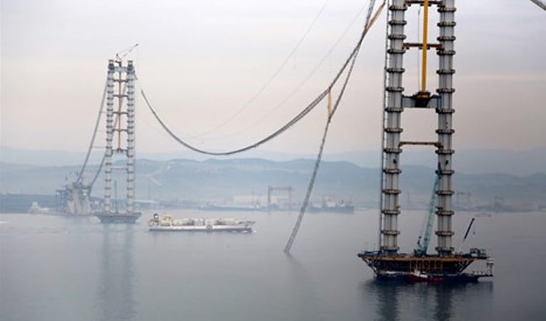 Körfez Köprüsü gecikecek!