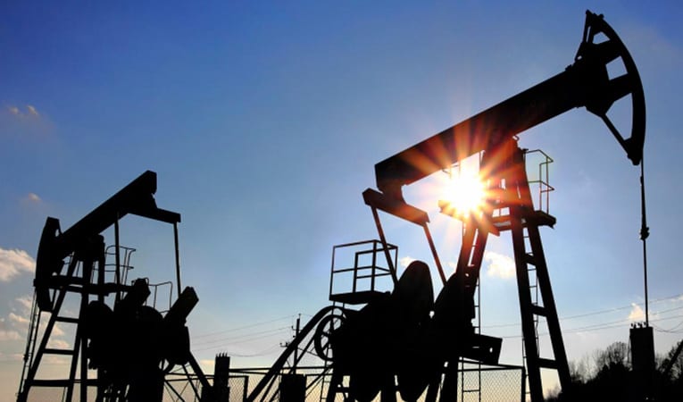 Suudi Arabistan üretimi kısmamakta kararlı!