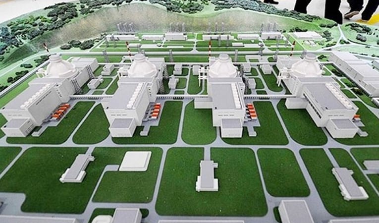 Dev ihaleyi kim kazandı?