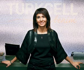 "ÇALIŞANLARA İŞ TEKLİFİ YAĞIYOR"