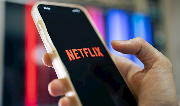 Netflix'in geliri ikinci çeyrekte beklentilerin üzerinde arttı