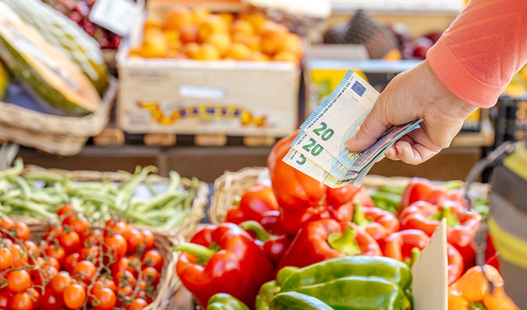 Euro Bölgesi enflasyonu beklentileri karşıladı