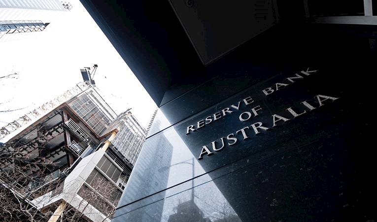 Avustralya Merkez Bankası faizi 25 baz puan indirdi