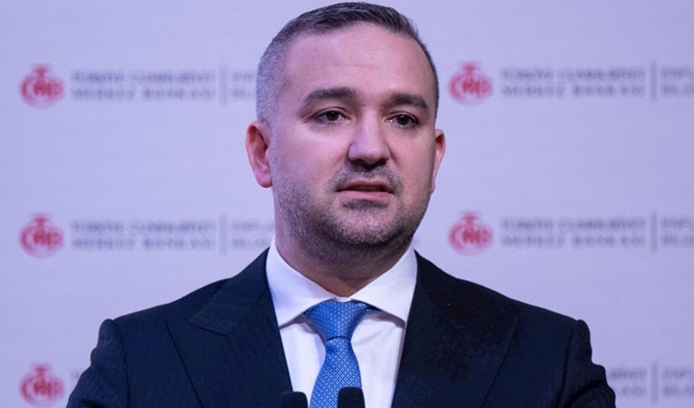 "Enflasyonla mücadelede sıkı duruş sürecek"