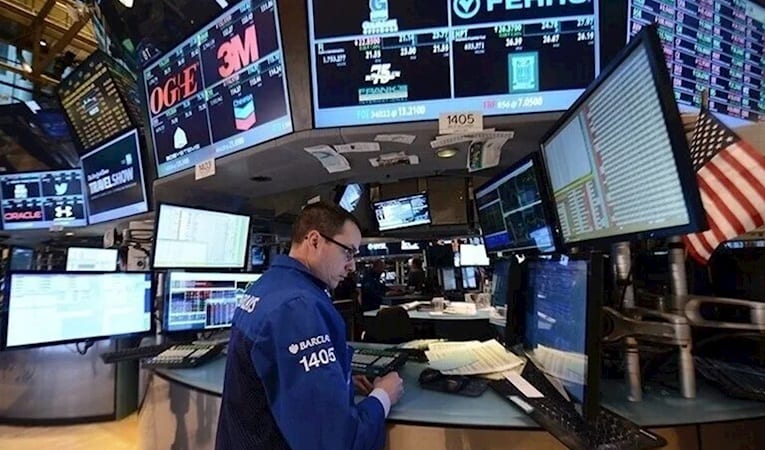 Küresel piyasalar jeopolitik riskler ve yapay zeka endişeleriyle negatif seyrediyor