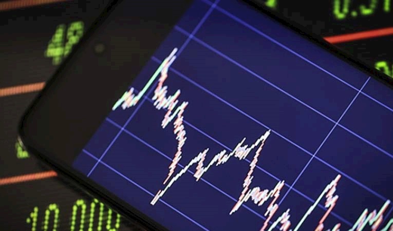 Petroldeki yükselişin ardından ABD'de endeks vadeli kontratlar negatif seyrediyor