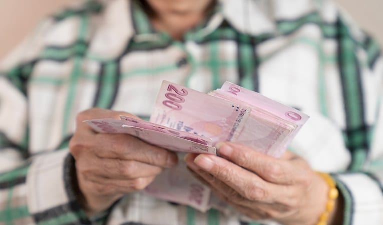 SSK ve Bağ-Kur emeklilerinin üç aylık zam oranı belli oldu